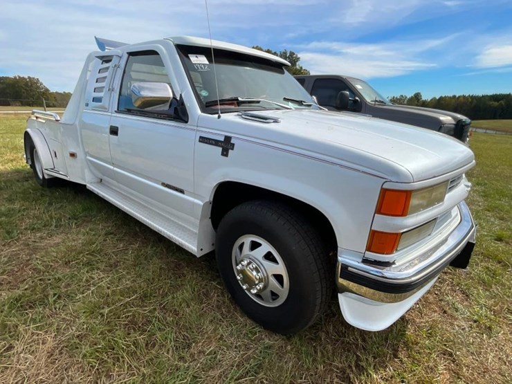 1992-chevrolet-3500-image-1