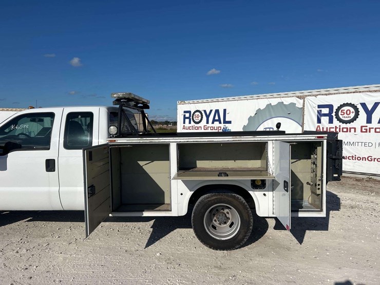 2015-ford-f350-image-19