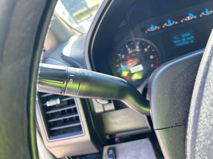 2017-ford-f150-image-17