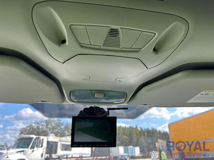 2014-ford-transit-connect-image-18