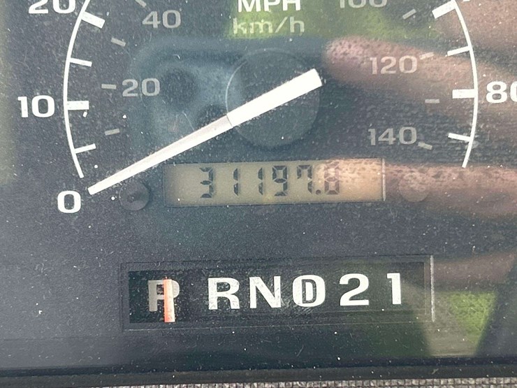 1998-national-rv-tropi-cal-t/a-35ft-class-a-motorhome-image-6