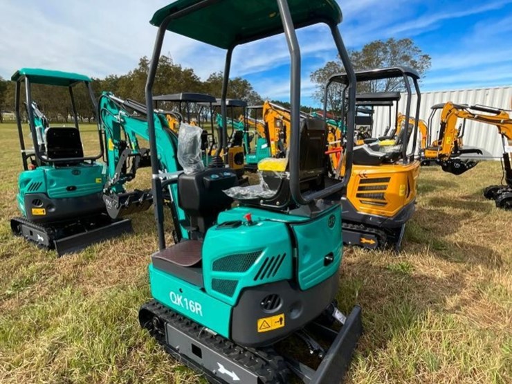 unused-cfg-qk16r-mini-excavator-(rato-15hp-bkt-image-7