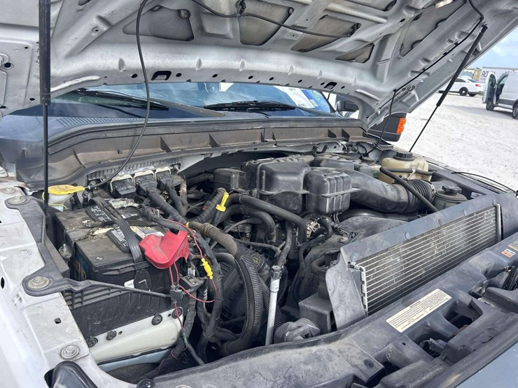 2015-ford-f350-image-8