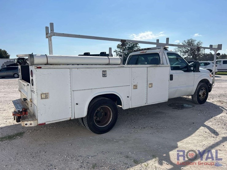 2011-ford-f350-image-4