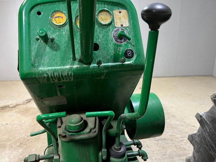 1954-oliver-88-image-24