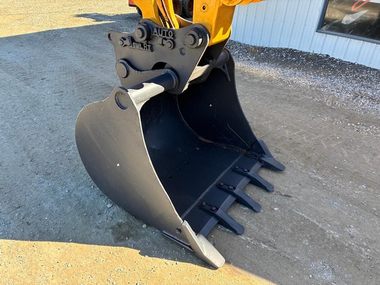 2021-komatsu-pc138us-11-image-8