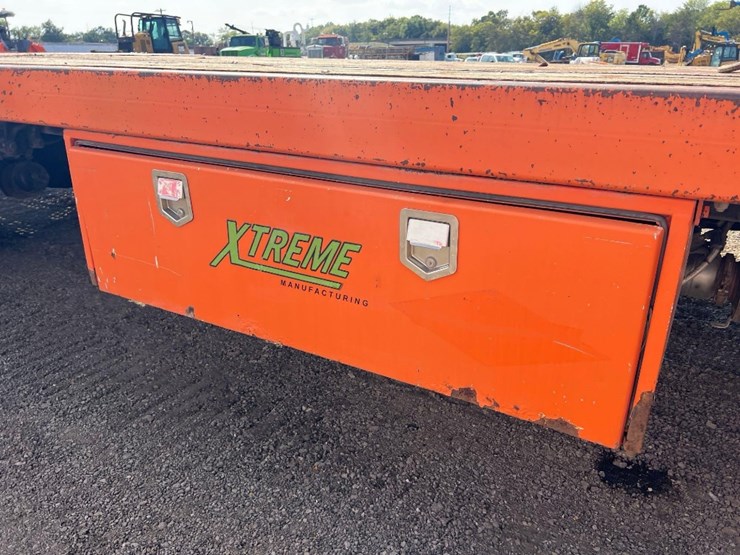 2016-peterbilt-pb337-flatbed-truck-image-15