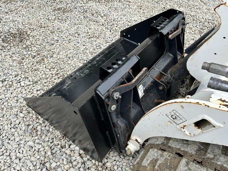 44"-gp-bucket-image-5