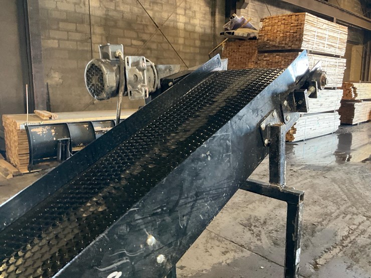 #138-•-wood-mizer-flat-and-elevated-belt-conveyor-image-4