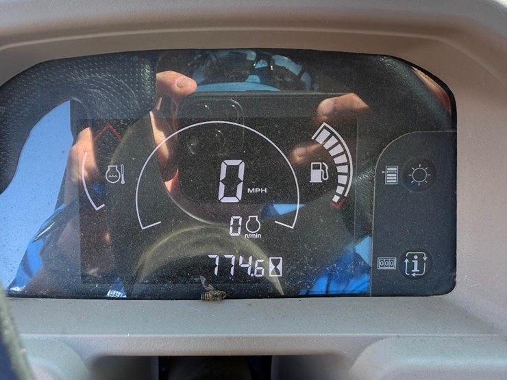 john-deere-gator-image-14