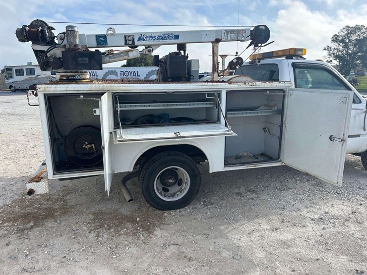 1997-chevrolet-c3500-auto-crane-service-truck-image-18