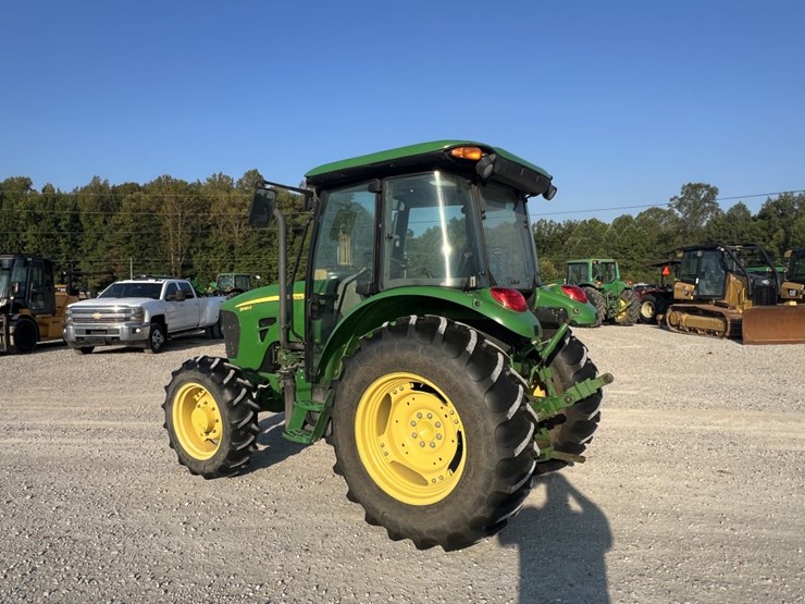 2012-john-deere-5083e-image-3