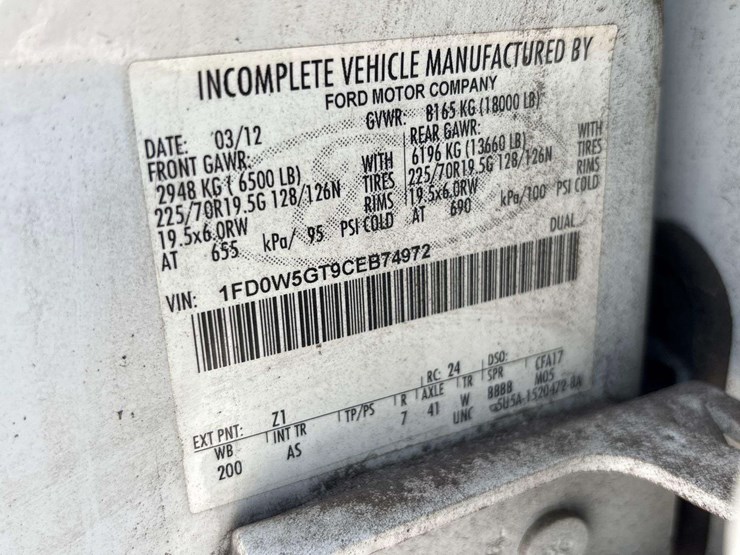 2012-ford-f550-image-5