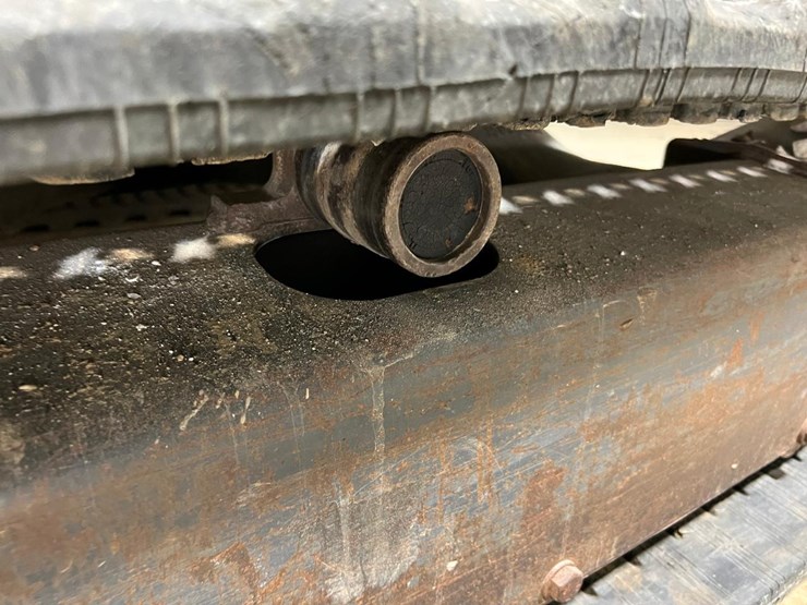 2015-deere-35g-image-16