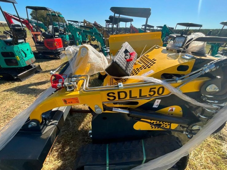 unused-sdll50-ride-on-mini-skid-steer-track-image-7