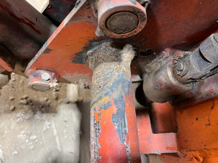 kubota-l5740-image-11