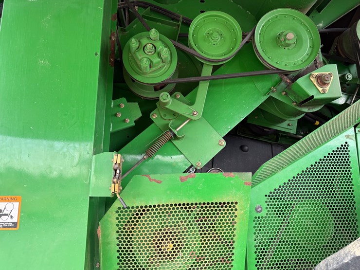 2003-john-deere-9760-sts-image-44