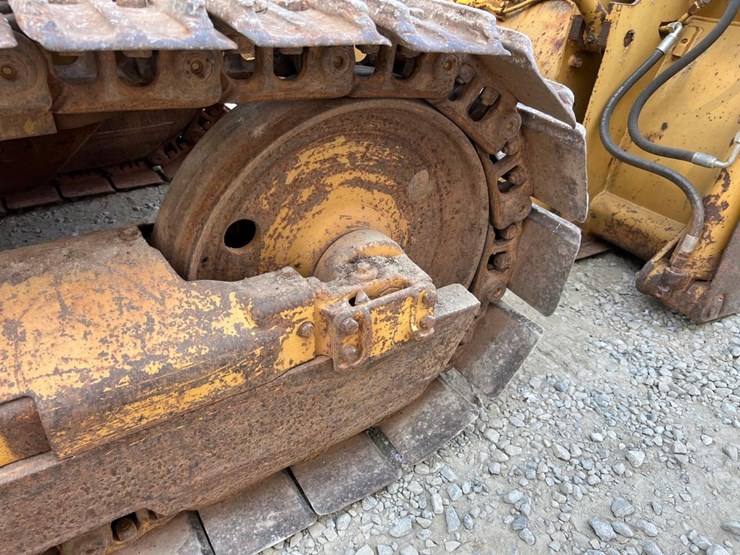 caterpillar-935b-image-23