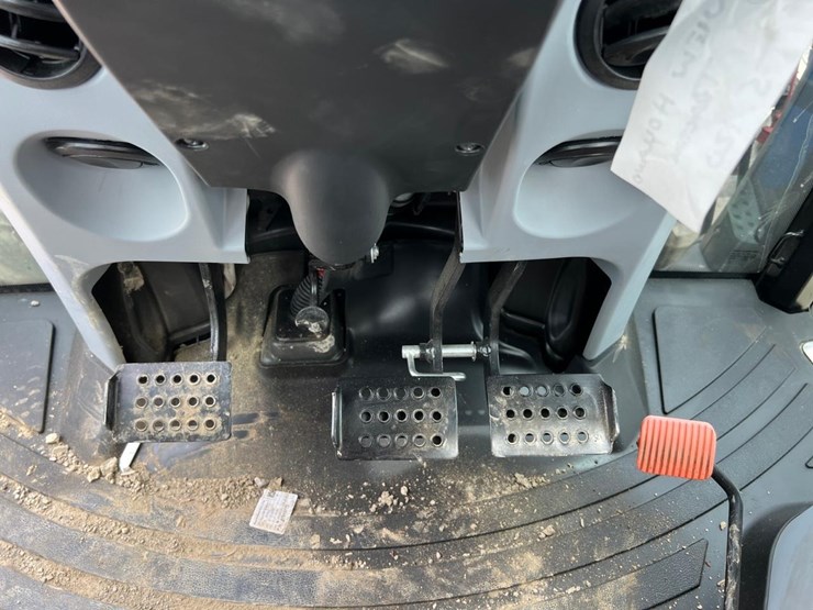 2019-new-holland-t5.120-image-37