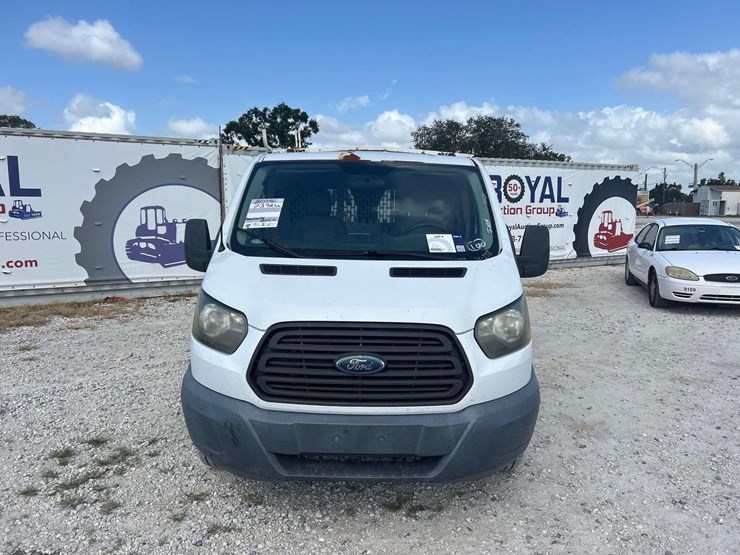 2015-ford-transit-image-22