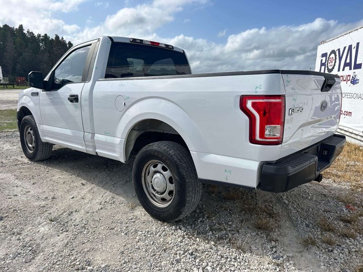 2016-ford-f150-image-4