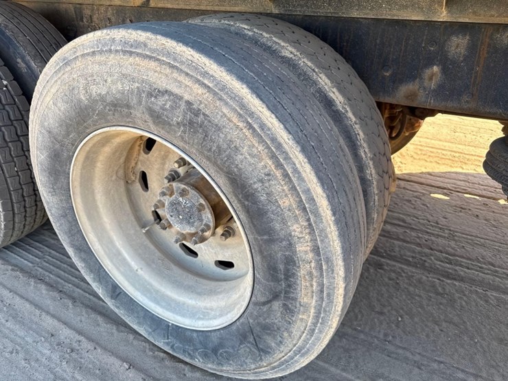 kenworth-t800-image-15