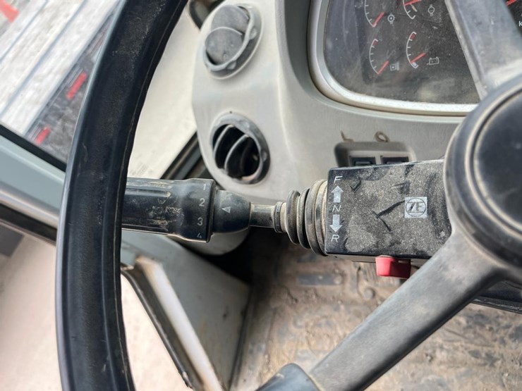 hyundai-hl740tm-7-image-28