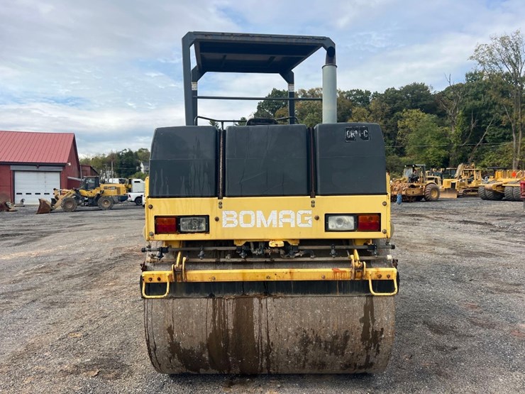 2001-bomag-bw141ad-2-image-3