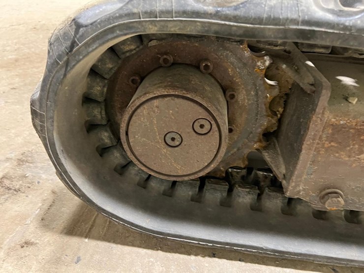 2015-deere-17g-image-20