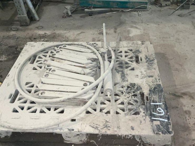 #161-•-edger-anti-kickback-fingers-image-2