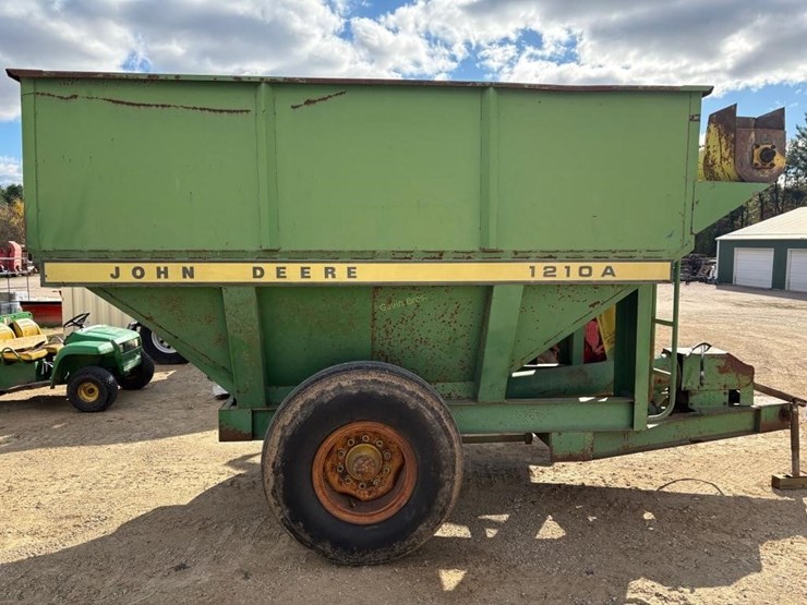 john-deere-1210a-image-5