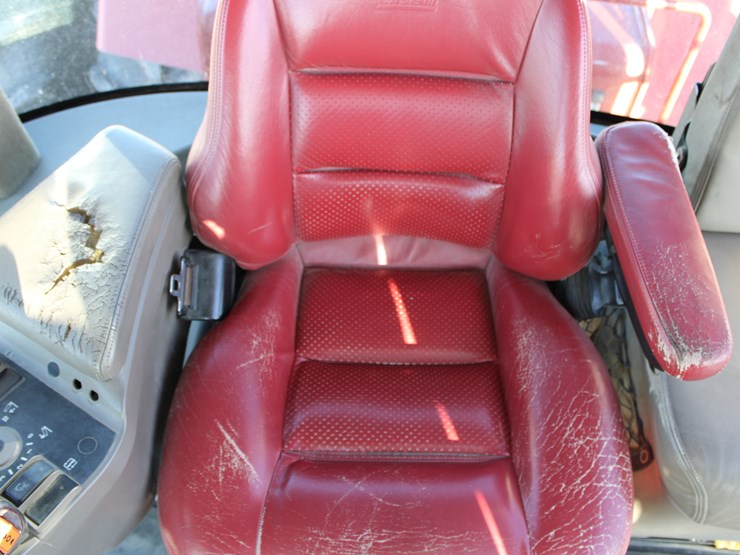 international-4100-image-73