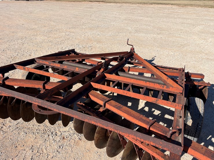 international-370-image-8