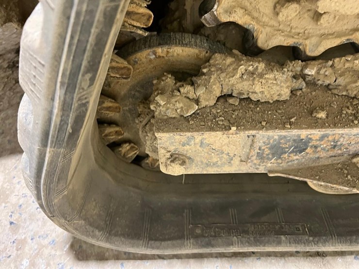 2018-bobcat-t595-image-19