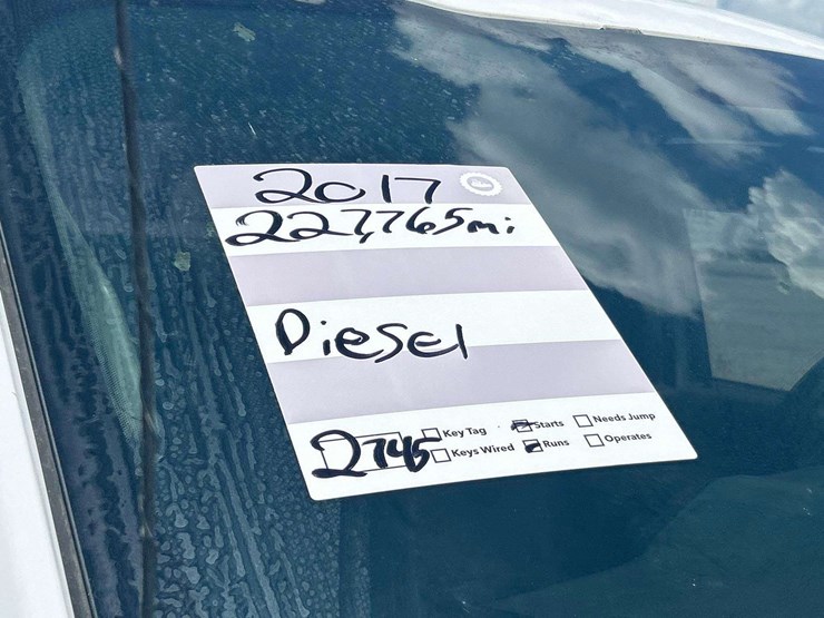 2017-ford-f150-image-24