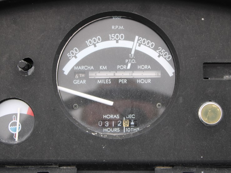 john-deere-4520-image-44