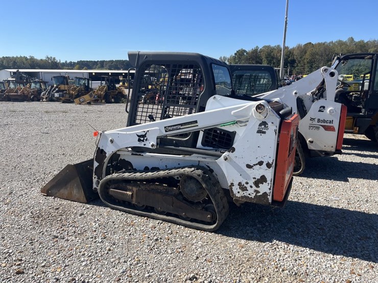 2016-bobcat-t450-image-2