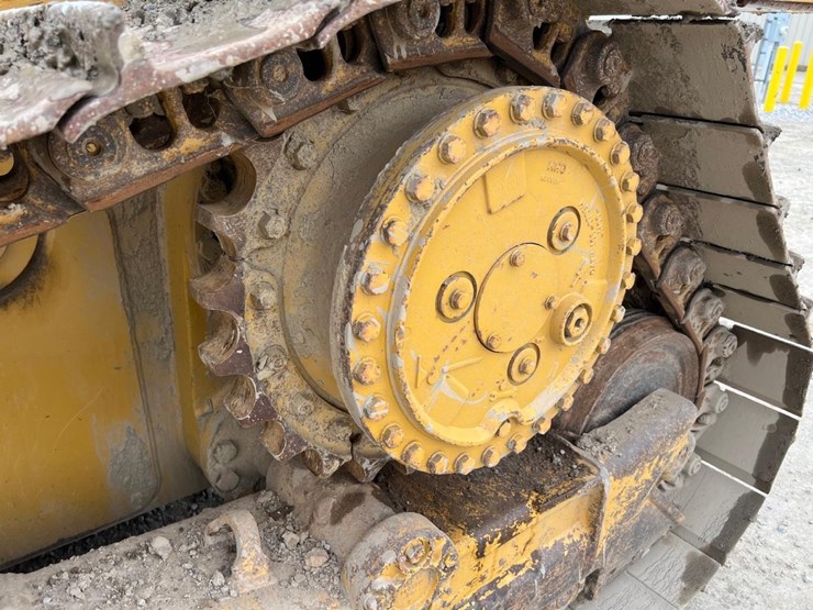 caterpillar-d5n-xl-image-15