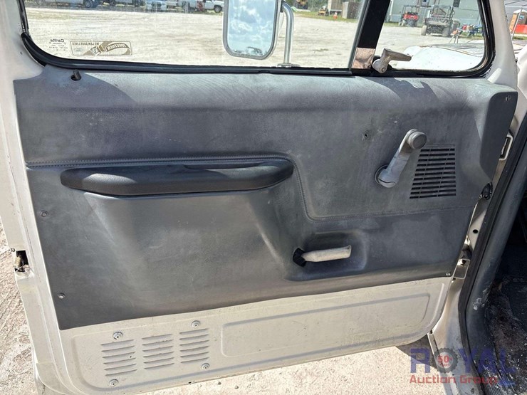 1990-ford-f-450-heil-10ft-dump-truck-image-11