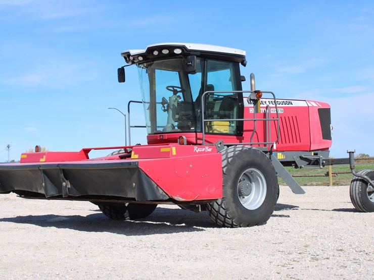 #2065-•-#2065---mf-hesston-wr-9770-swather-image-108