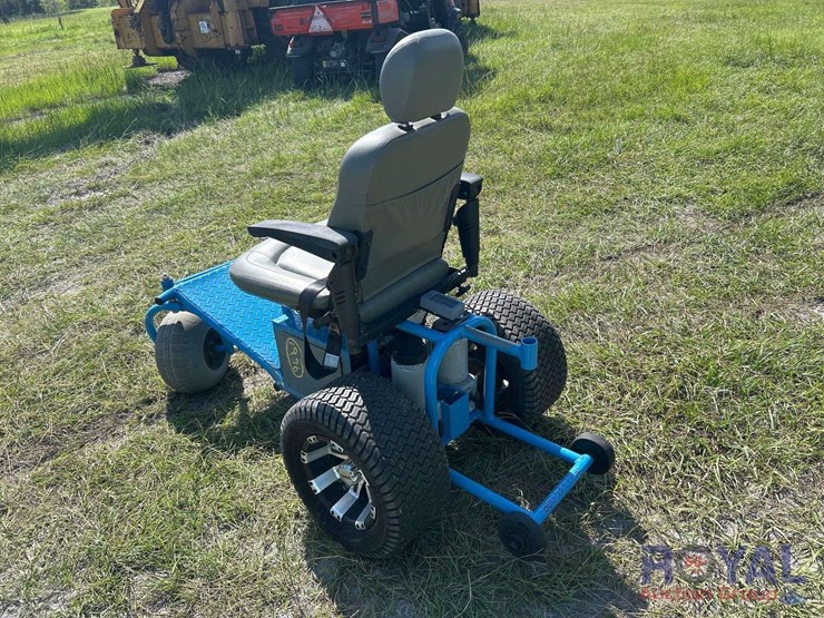 2022-padget-morris-electric-mobility-scooter-image-4