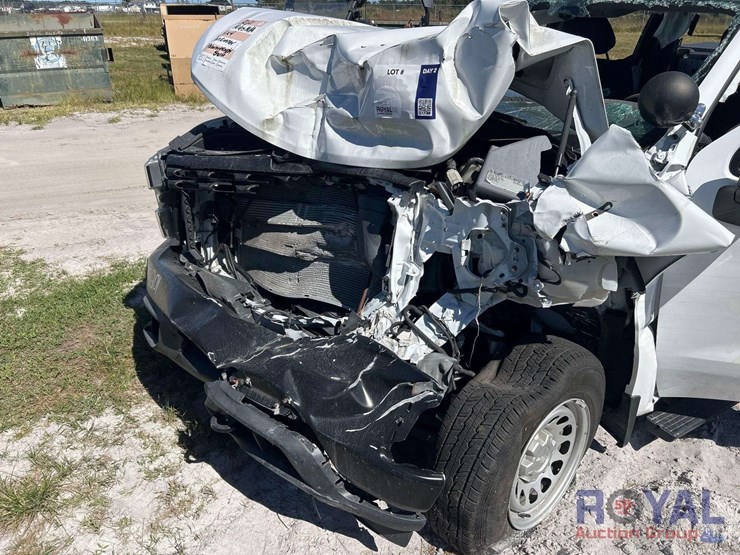 2021-chevrolet-silverado-image-3