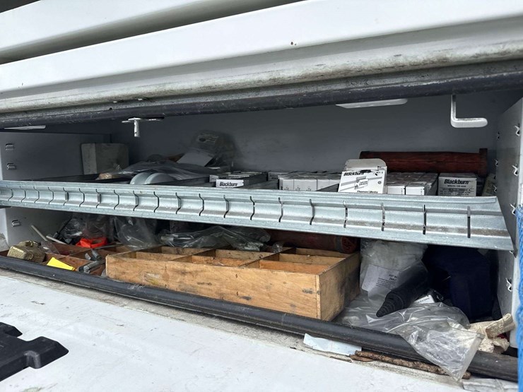 2016-ford-f550-image-23