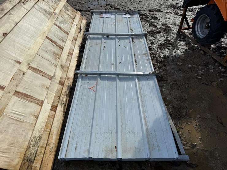 10'-corrugated-steel-panels-image-3