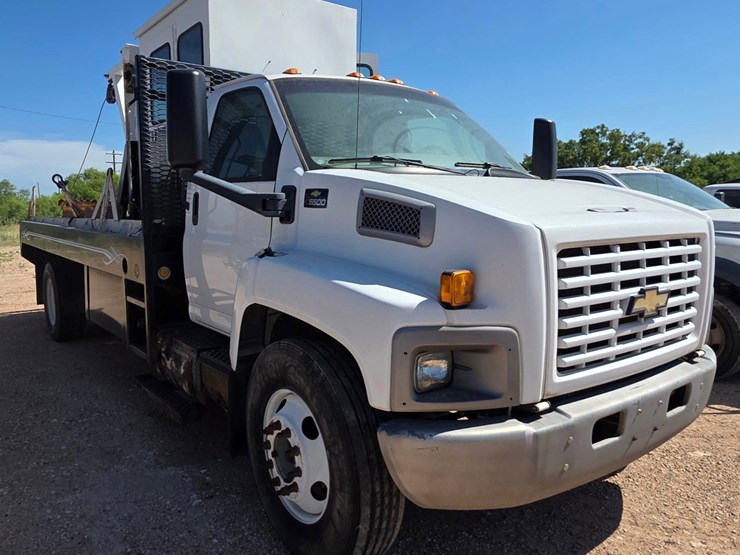 2007-chevrolet-kodiak-c6500-image-3