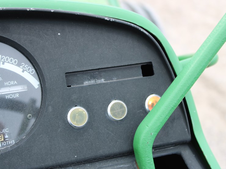 john-deere-4520-image-46