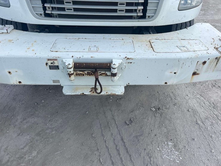 2016-freightliner-m2-106-altec-am50-50ft-bucket-truck-image-52