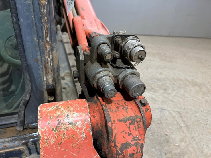 kubota-svl75-2-image-12