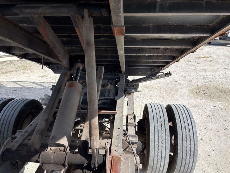 2012-ford-f550-image-9