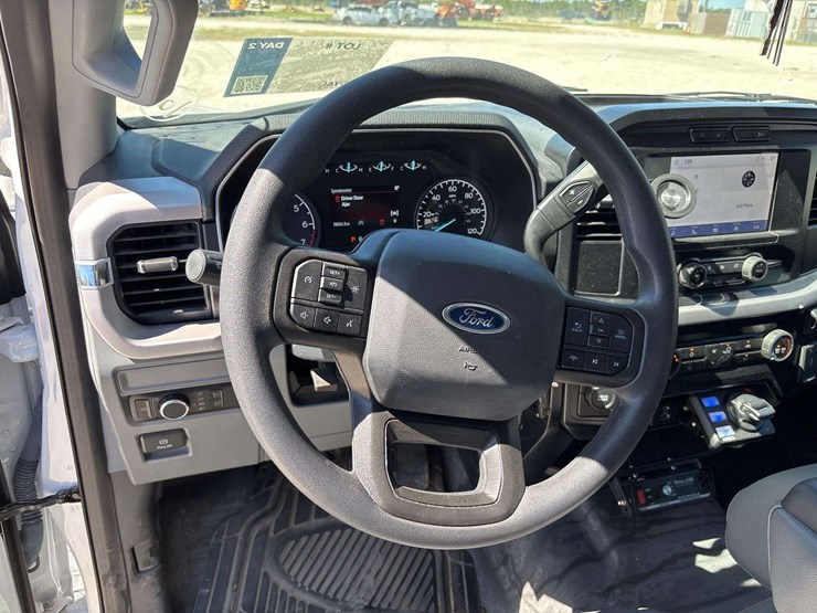 2023-ford-f150-image-16